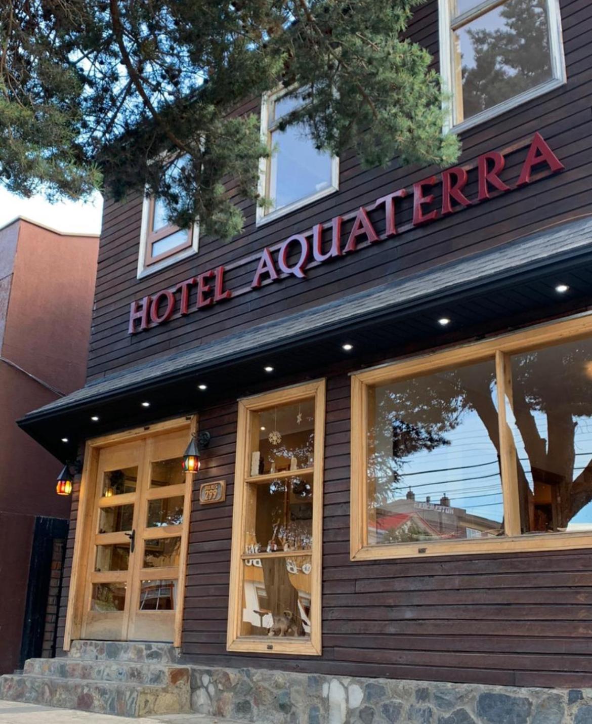 Hotel Aquaterra Puerto Natales Exterior foto